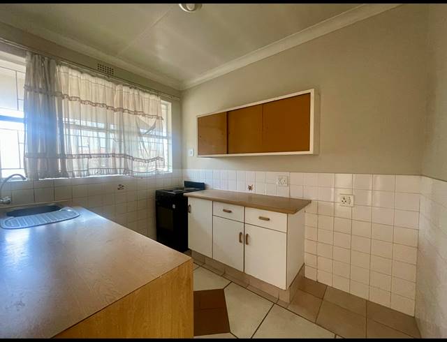 2 BEDROOM APARTMENT RENTED IN ROSETTENVILLE